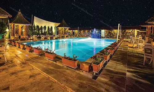 هتل کوروش کیش